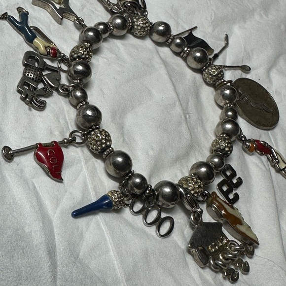 Jewelry - Vintage Charming Sterling Silver golf themed Charm Bracelet